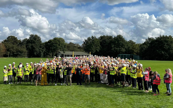 Ward and DIY SOS Group photo